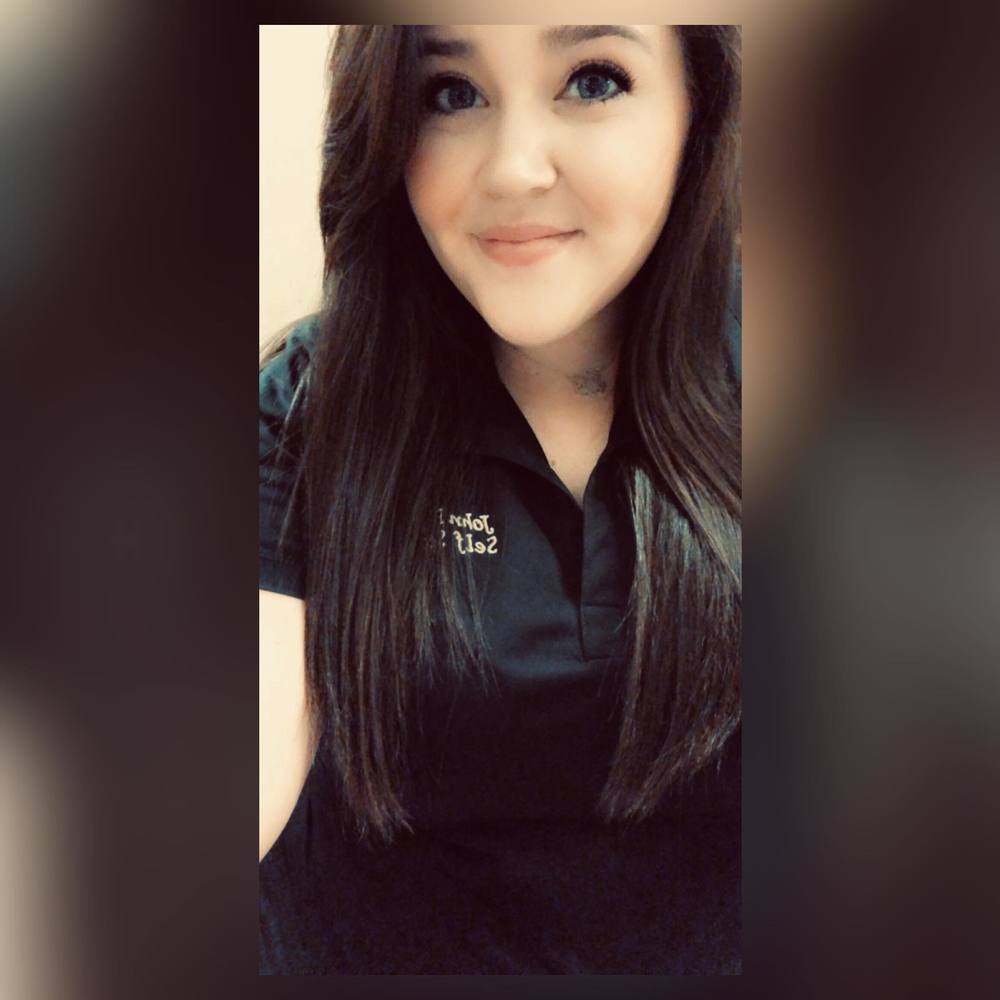 Meet your Posher, Taylor